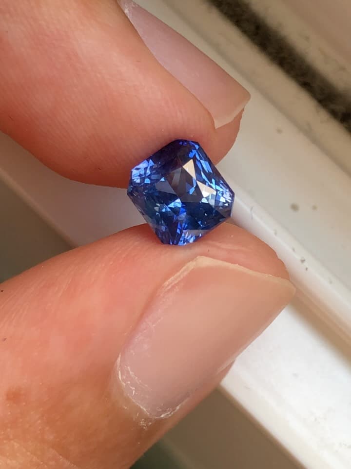 Sapphire 2.06 ct