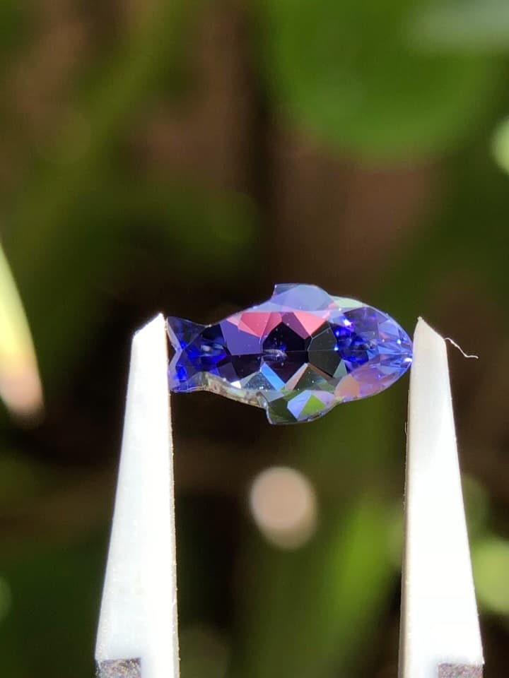 Tanzanite 0.99 ct