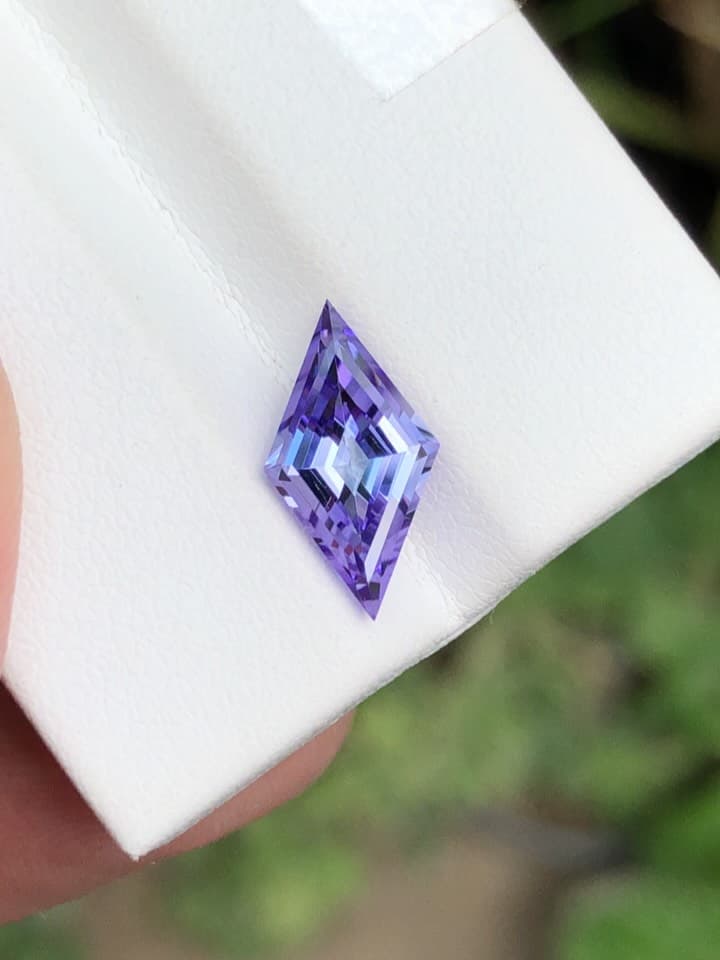 Tanzanite 1.99 ct