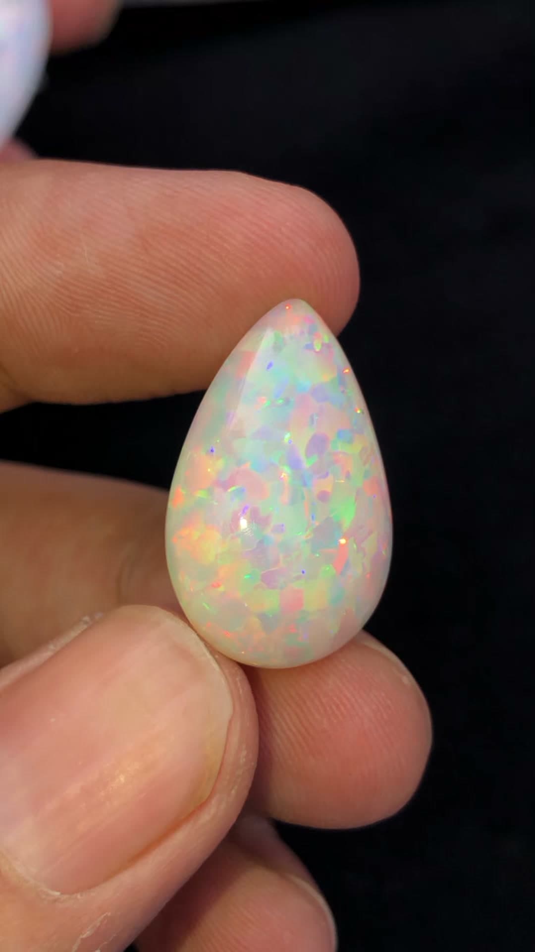 Opal 0.00 ct