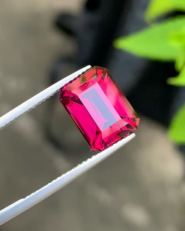 Garnet 48.80 ct