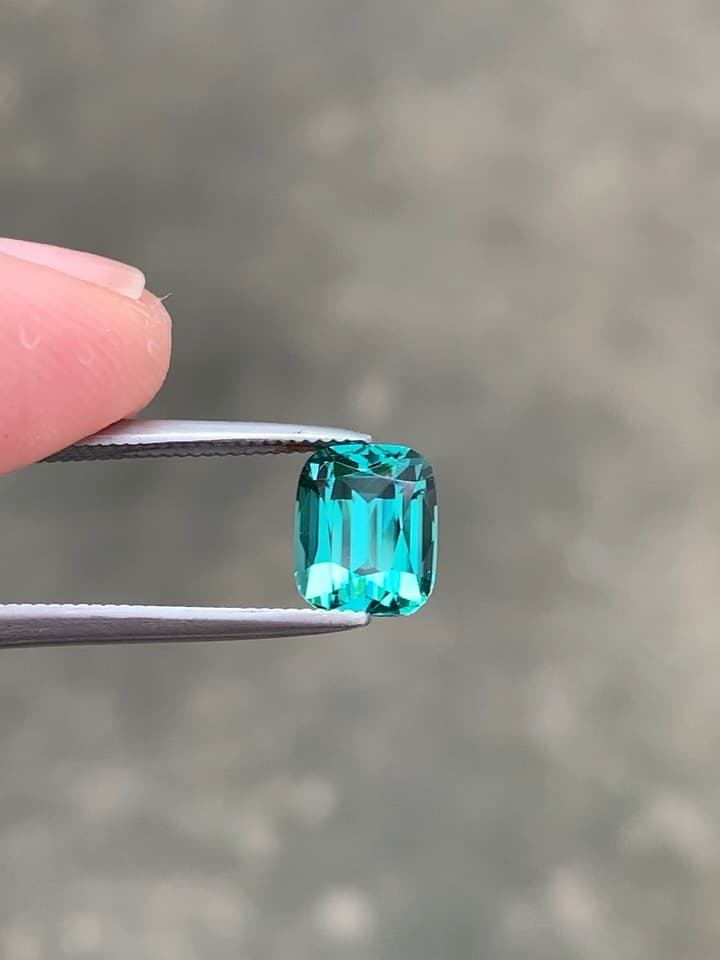 Tourmaline 0.00 ct