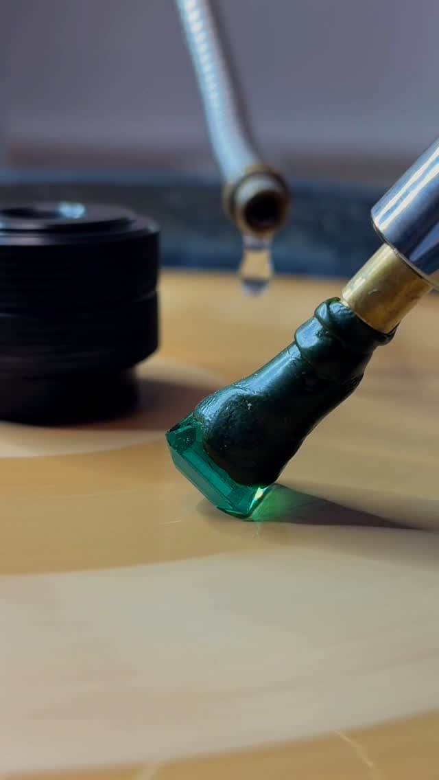 Tourmaline 0.00 ct