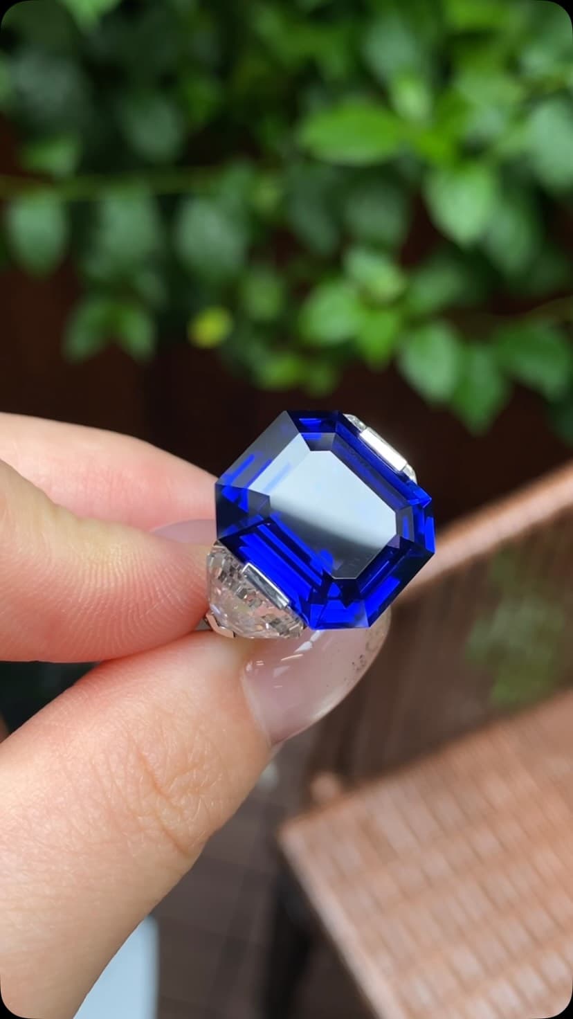 Sapphire 0.00 ct
