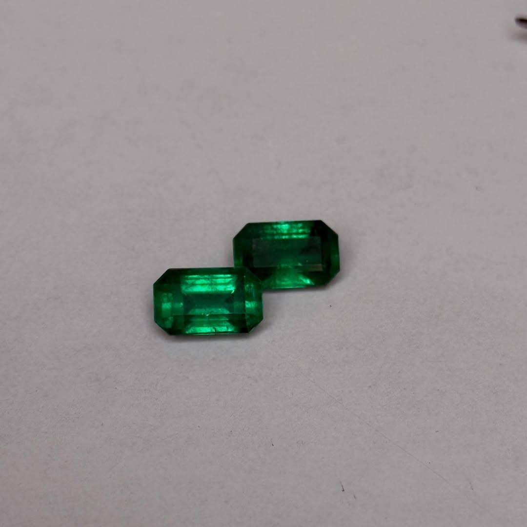 Emerald 8.13 ct